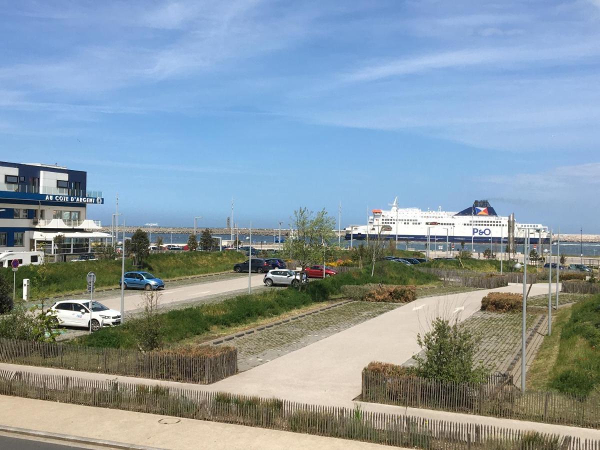Escale Marine A Calais 4 Etoiles Apartment Exterior photo